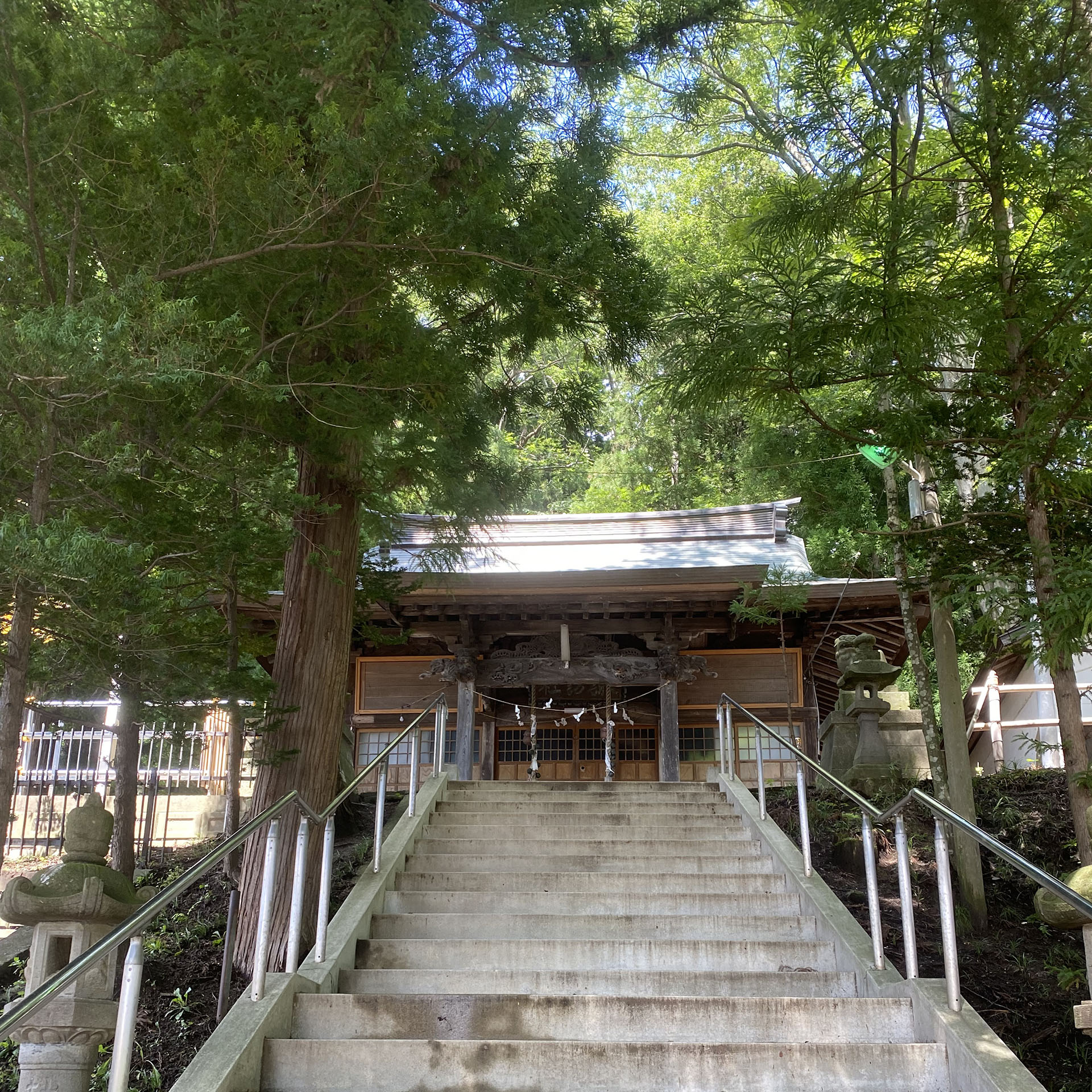 諏訪神社(南部町剣吉)